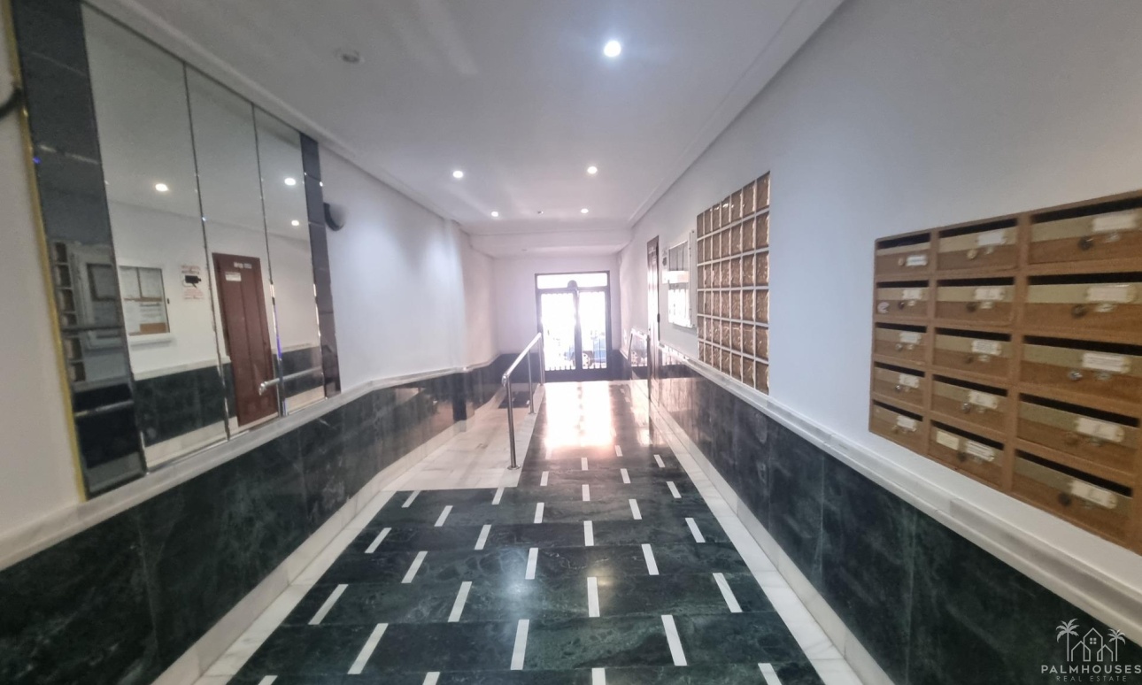 Revente - Apartment - Torrevieja - Estacion de autobuses