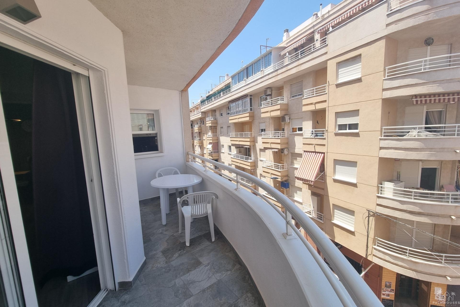 Revente - Apartment - Torrevieja - Estacion de autobuses