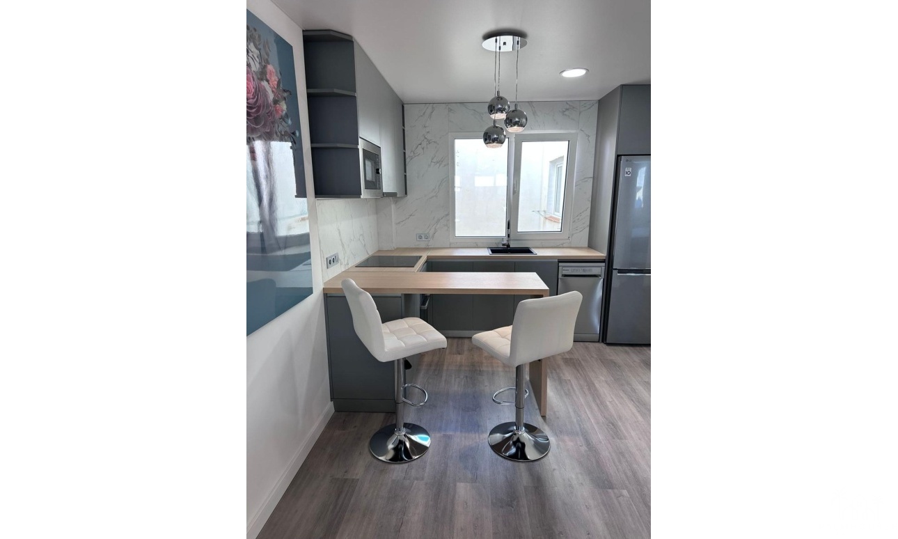 Revente - Apartment - Torrevieja - Estacion de autobuses