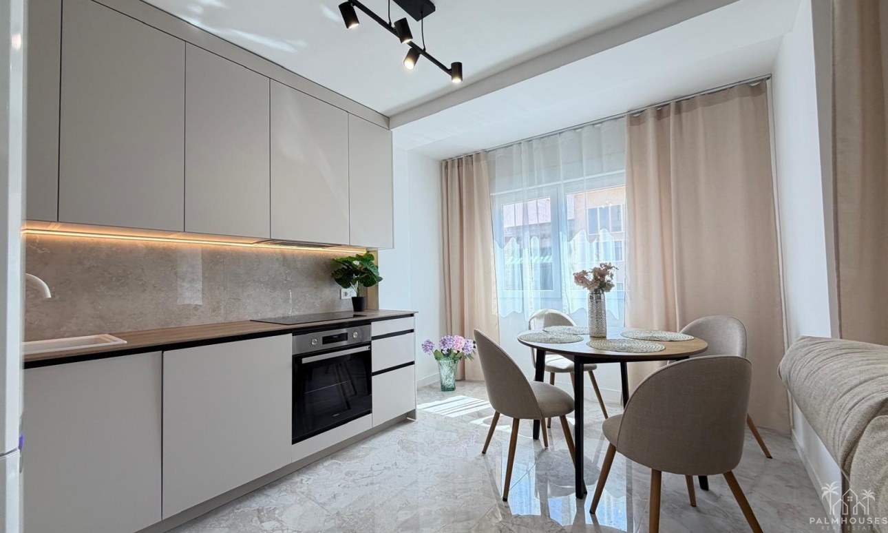 Revente - Apartment - Torrevieja - Estacion de autobuses