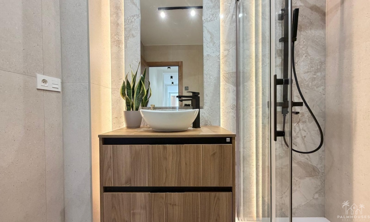 Revente - Apartment - Torrevieja - Estacion de autobuses