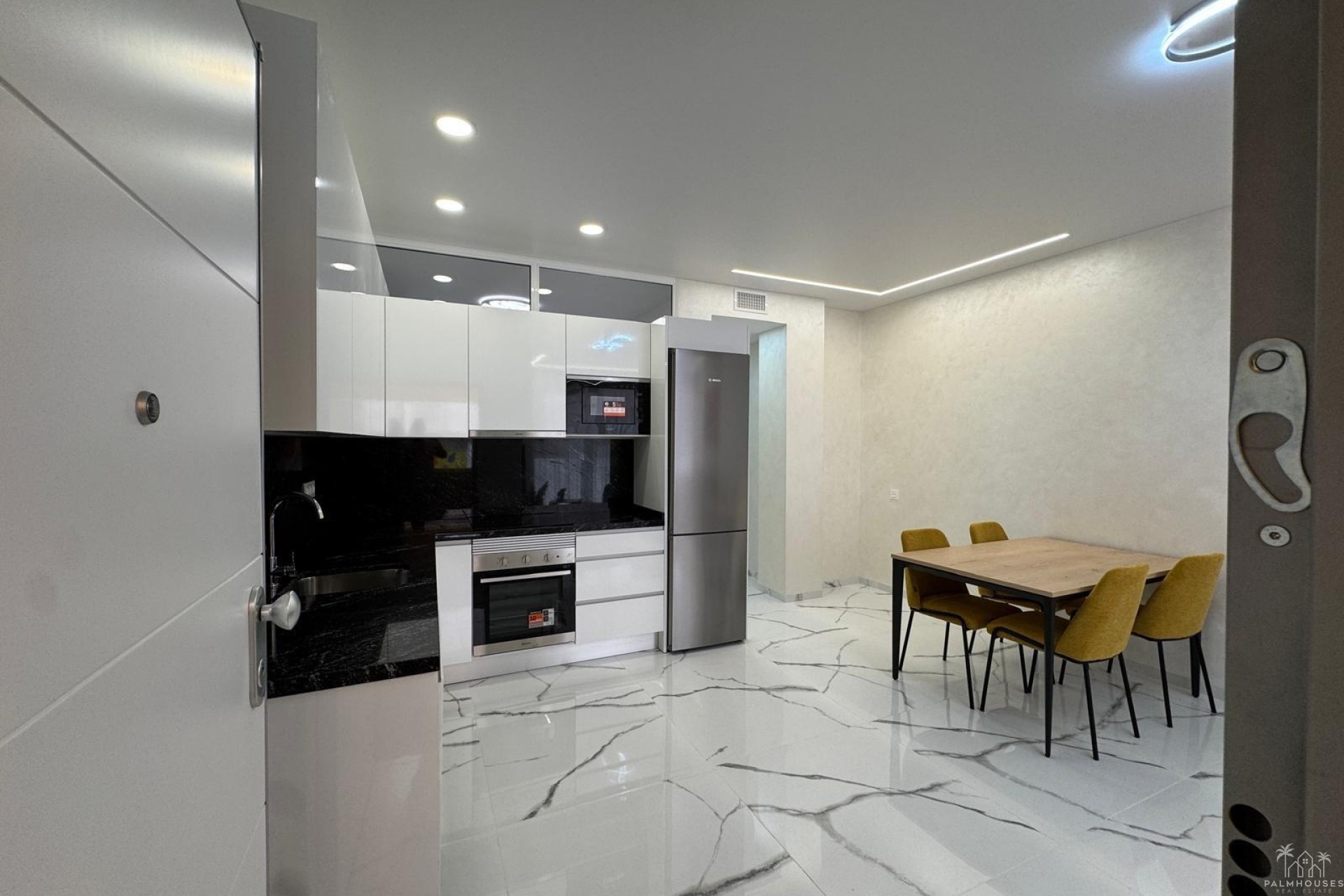 Revente - Apartment - Torrevieja - Estacion de autobuses
