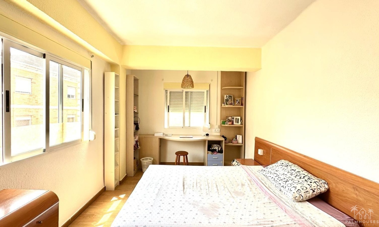 Revente - Apartment - Torrevieja - Estacion de autobuses