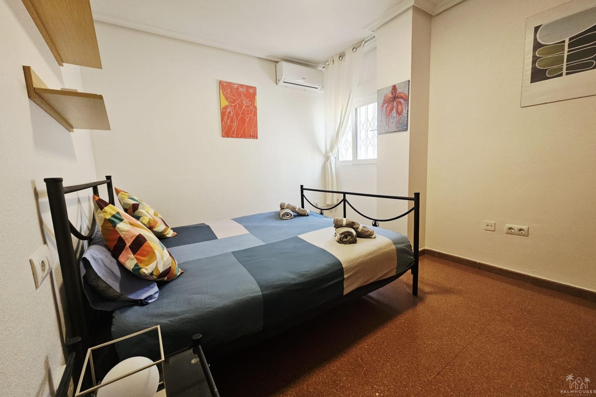 Revente - Apartment - Torrevieja - Estacion de autobuses