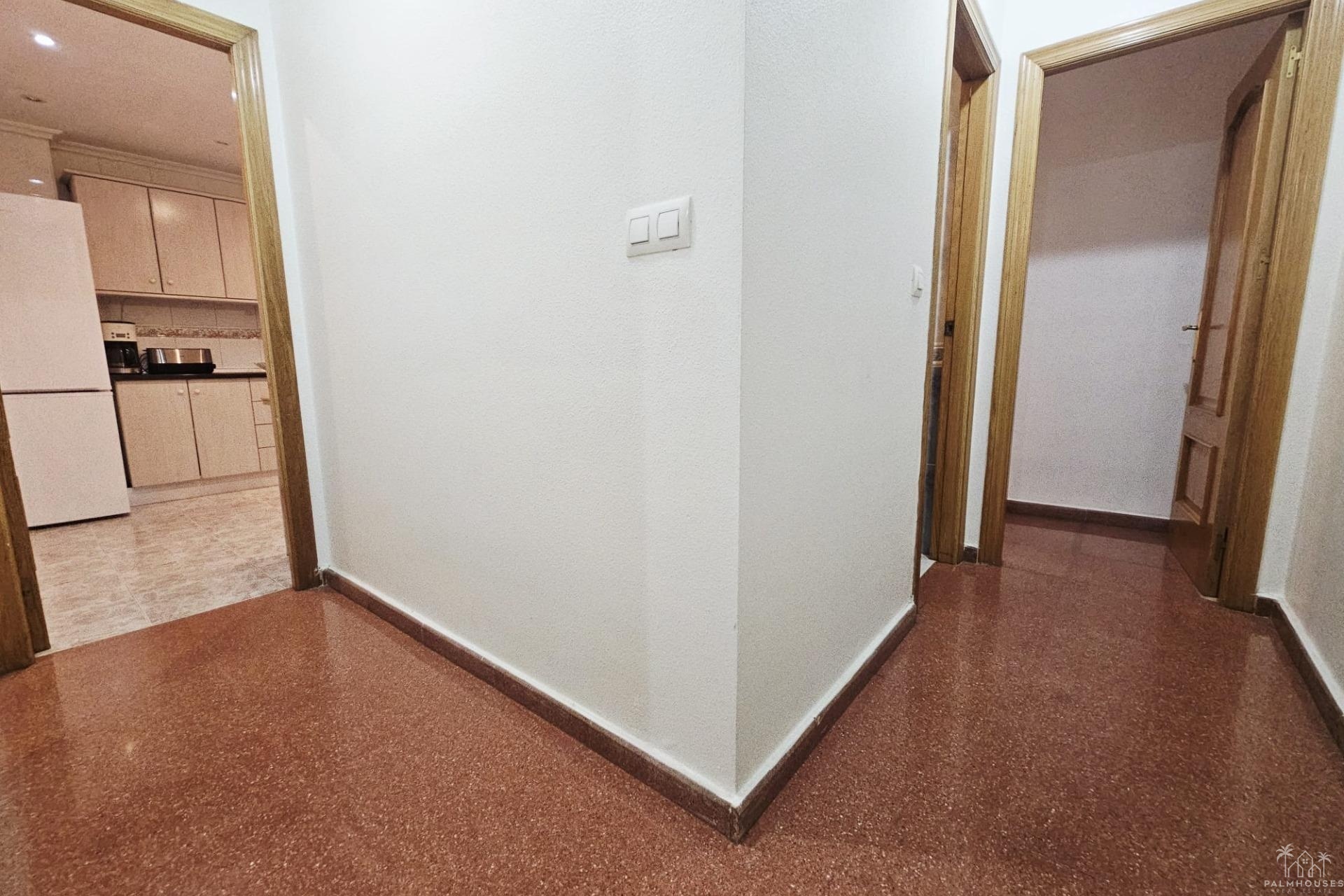 Revente - Apartment - Torrevieja - Estacion de autobuses