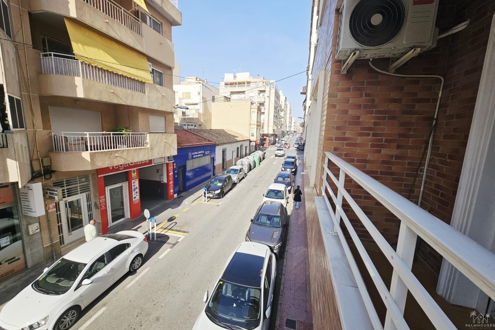 Revente - Apartment - Torrevieja - Estacion de autobuses