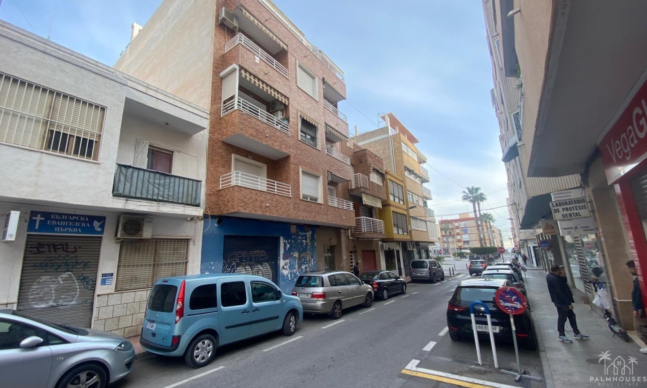 Revente - Apartment - Torrevieja - Estacion de autobuses