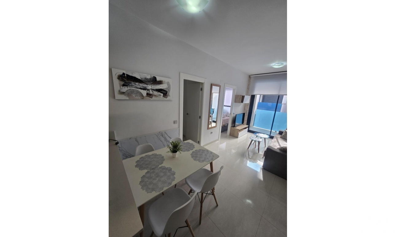 Revente - Apartment - Torrevieja - Estacion de autobuses