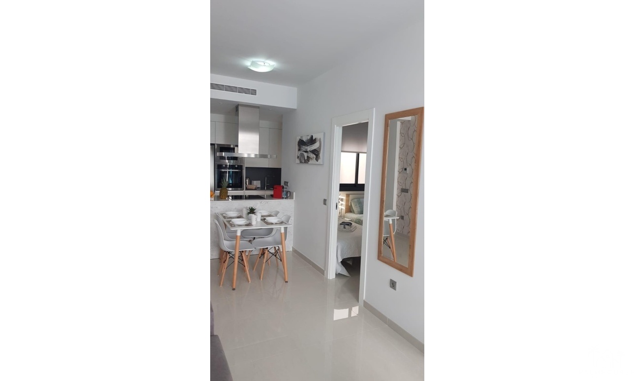 Revente - Apartment - Torrevieja - Estacion de autobuses