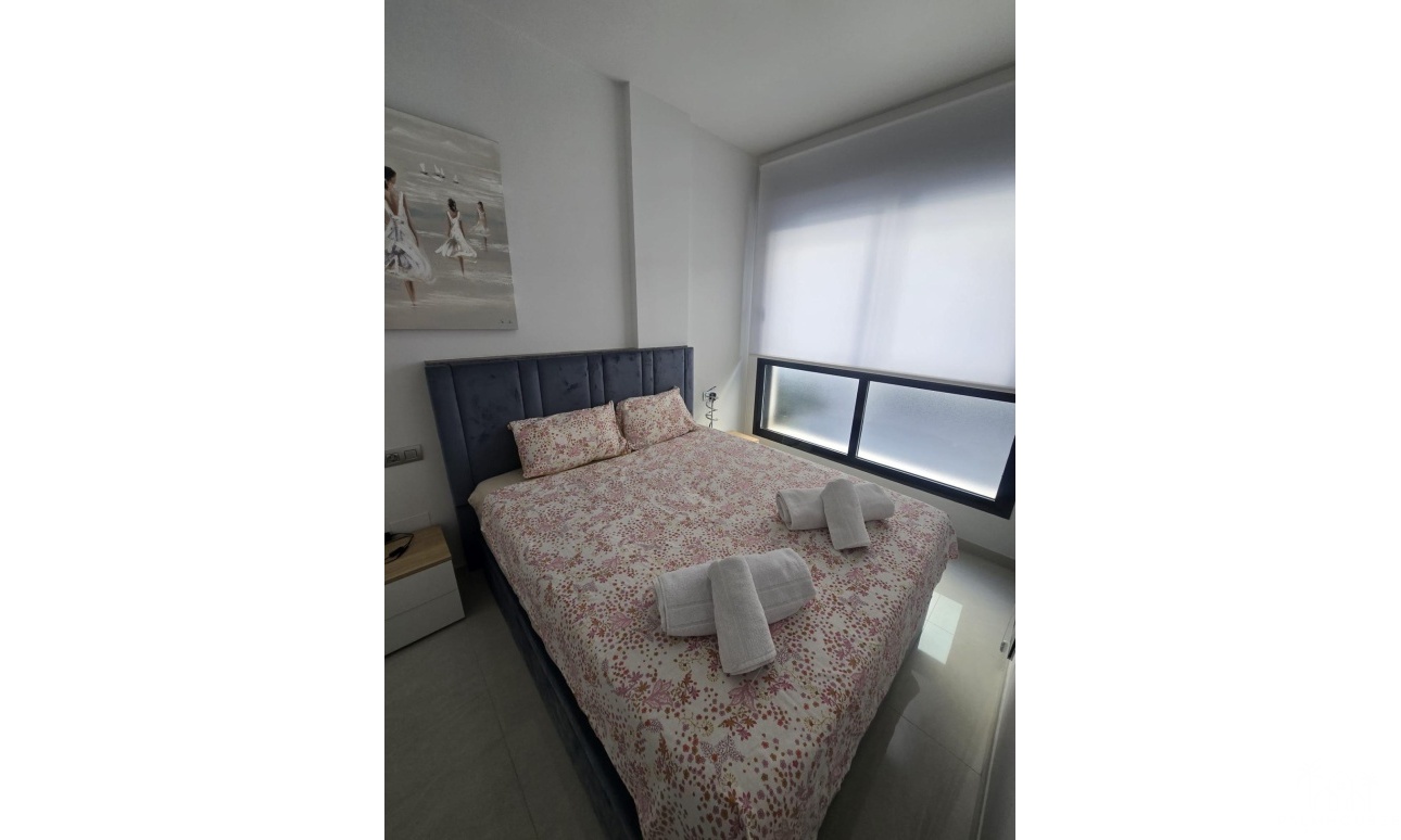Revente - Apartment - Torrevieja - Estacion de autobuses