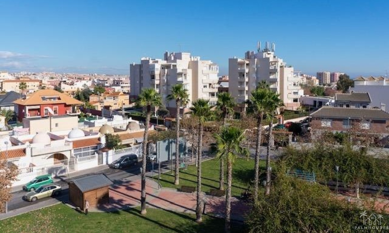 Revente - Apartment - Torrevieja - Estacion de autobuses