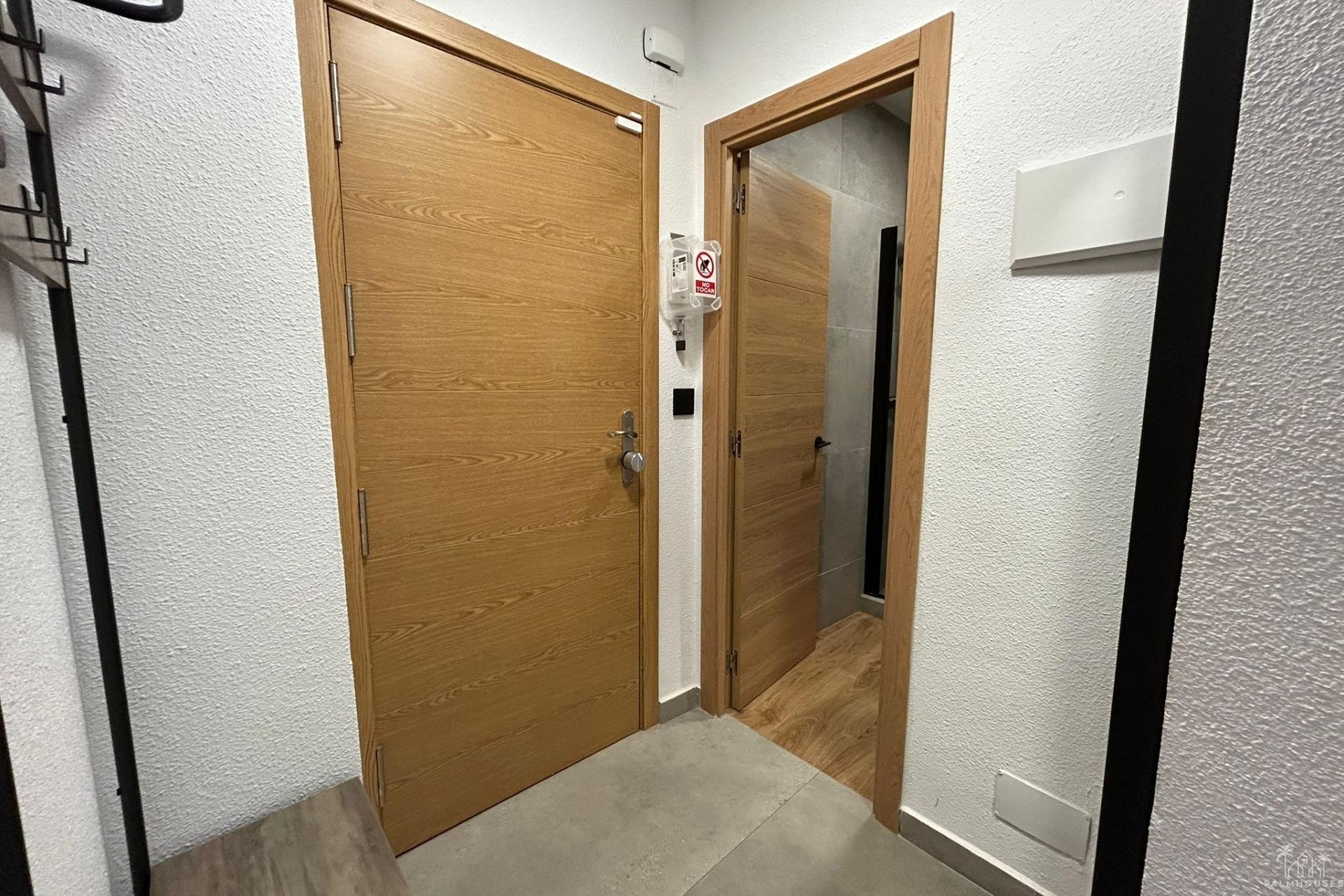 Revente - Apartment - Torrevieja - Estacion de autobuses