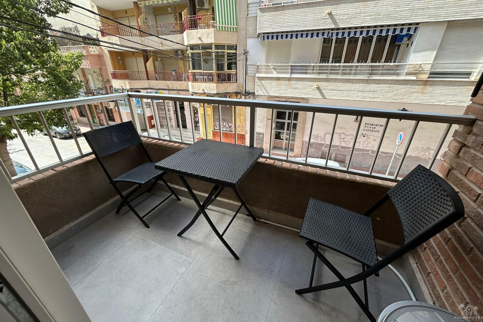 Revente - Apartment - Torrevieja - Estacion de autobuses