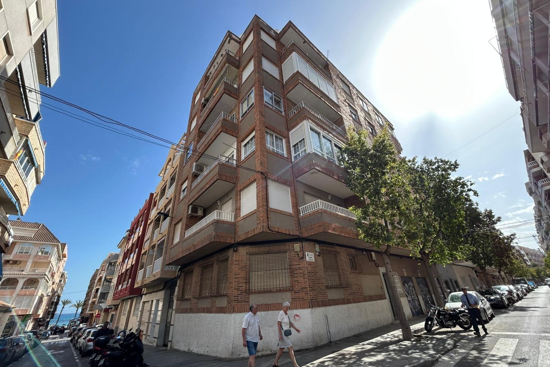 Revente - Apartment - Torrevieja - Estacion de autobuses