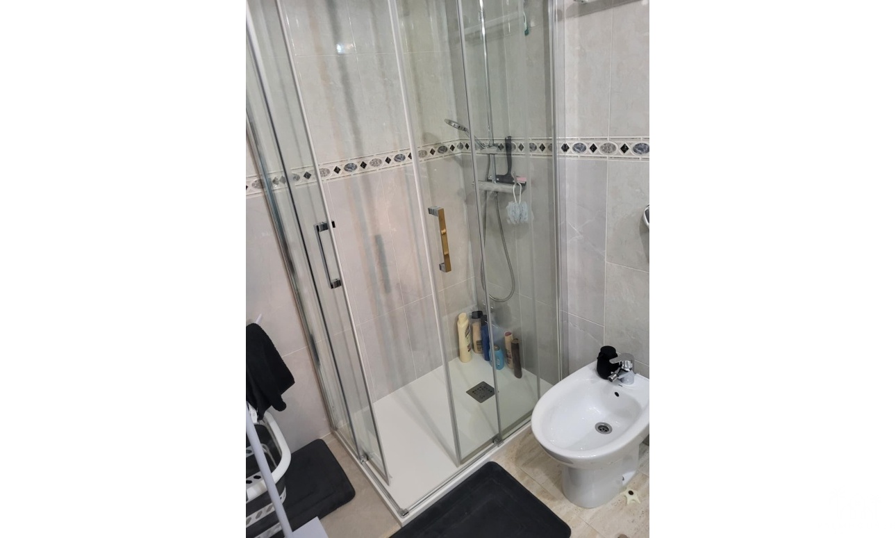 Revente - Apartment - Torrevieja - Estacion de autobuses