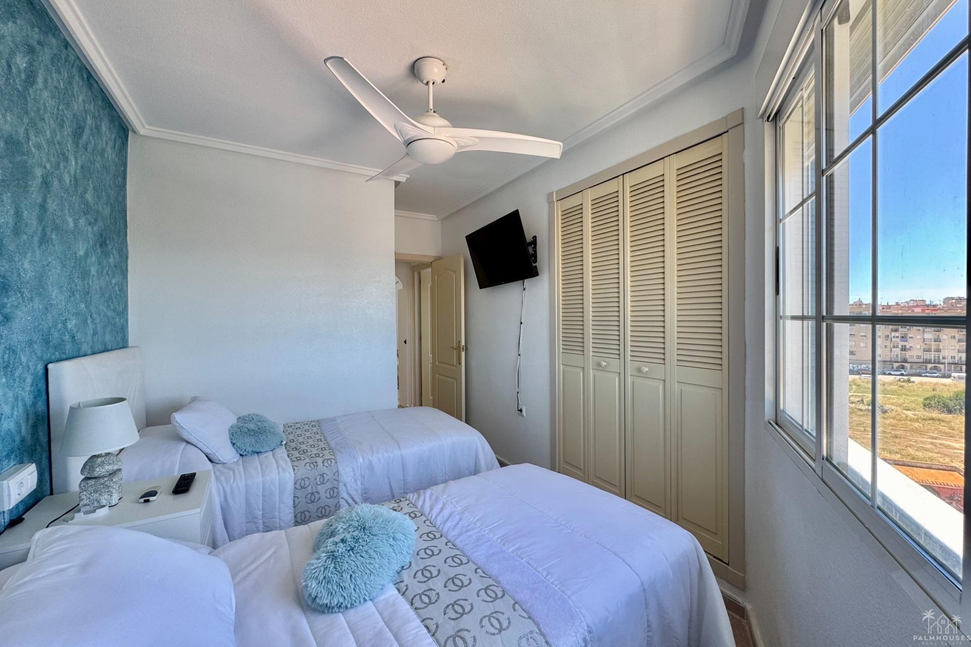 Revente - Apartment - Torrevieja - Gaspar Perrelló