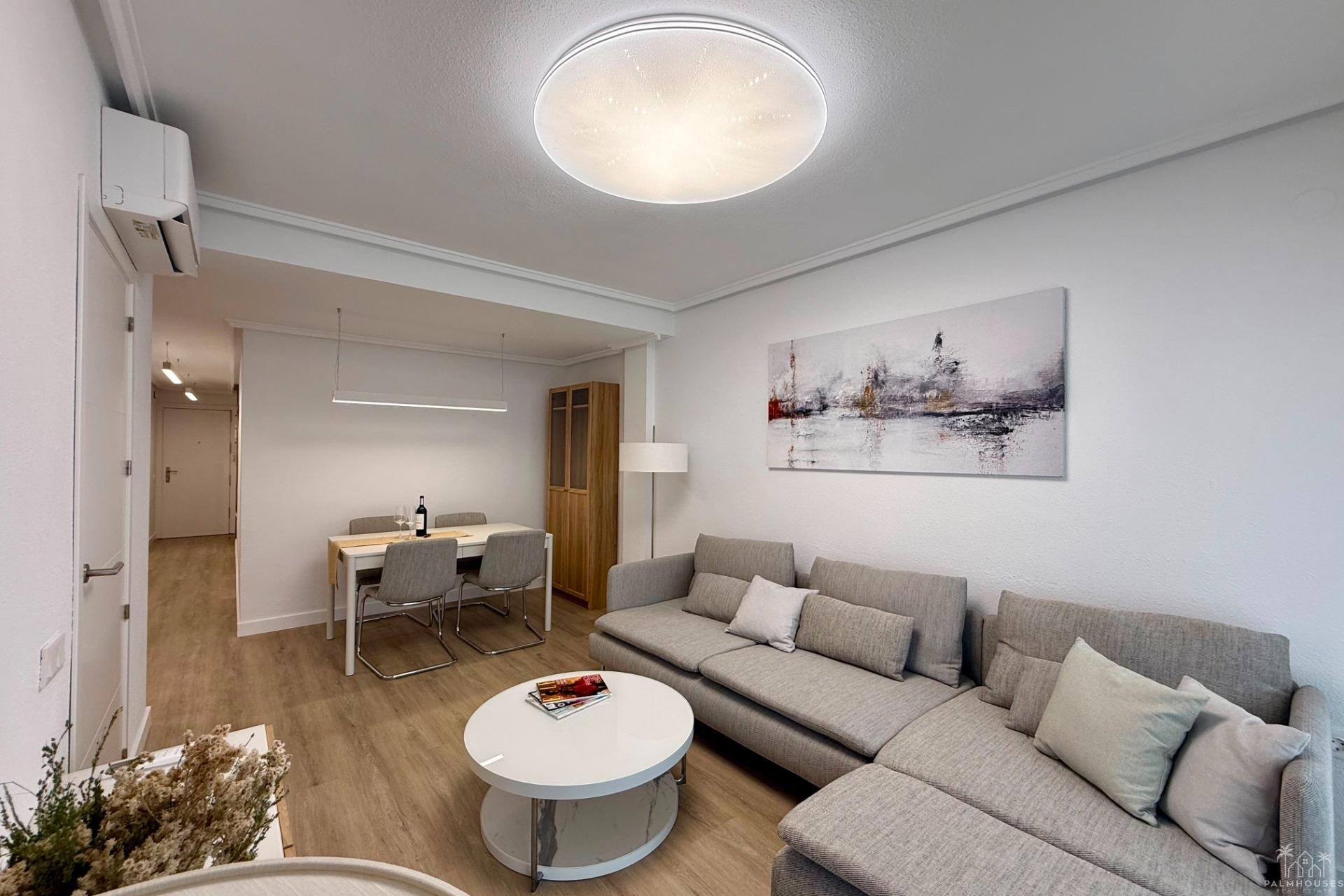 Revente - Apartment - Torrevieja - Habaneras