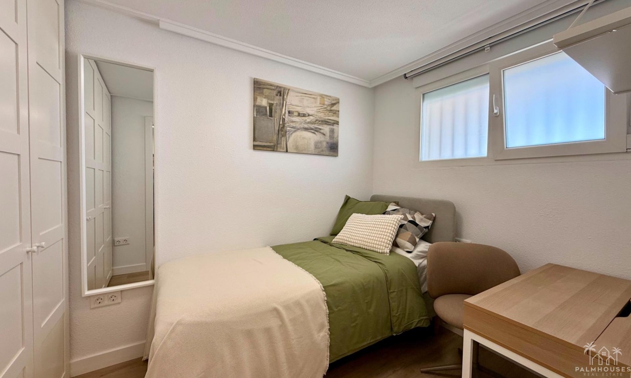 Revente - Apartment - Torrevieja - Habaneras