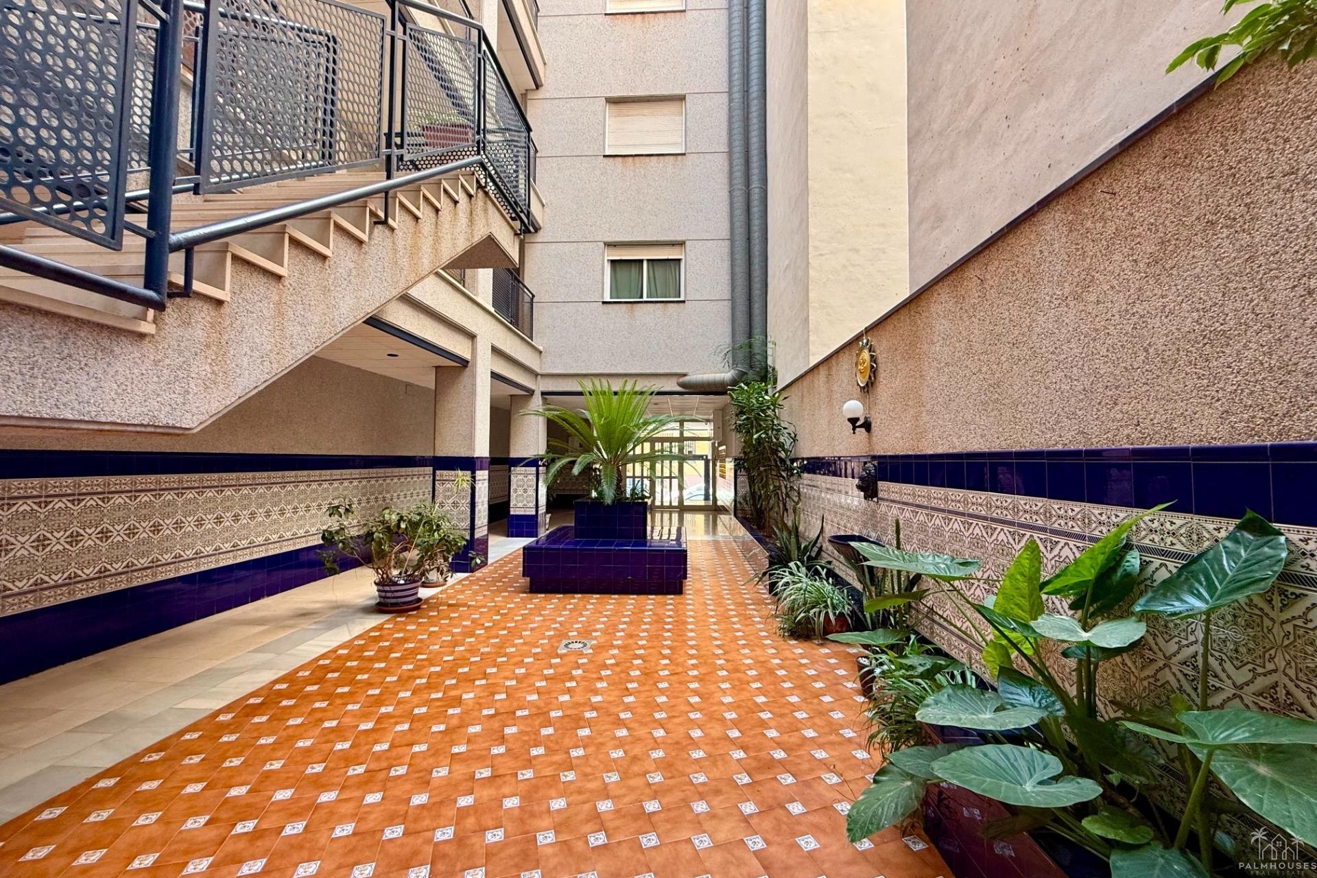 Revente - Apartment - Torrevieja - Habaneras
