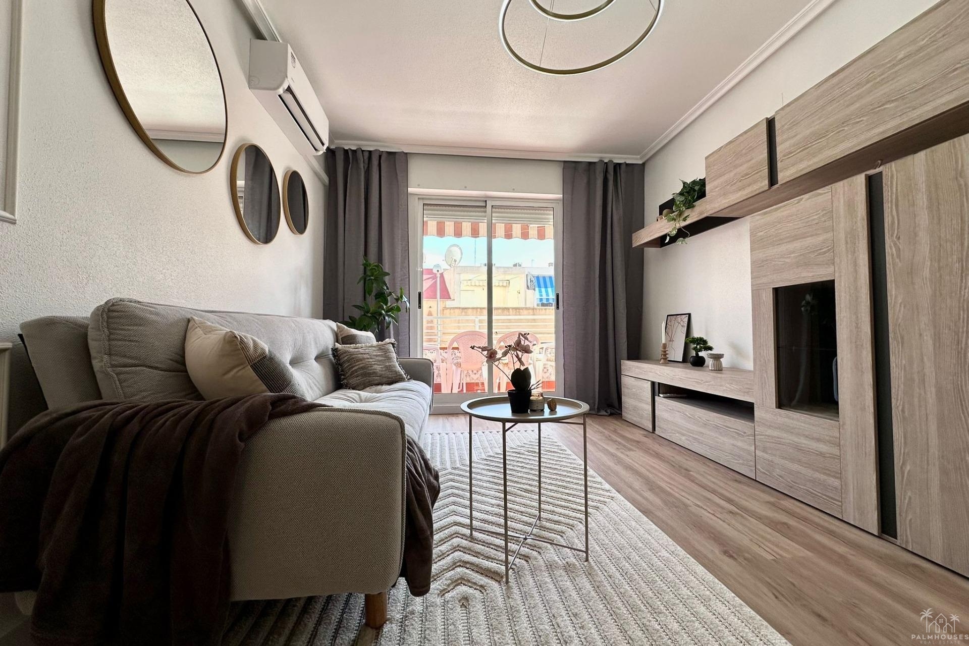 Revente - Apartment - Torrevieja - Habaneras