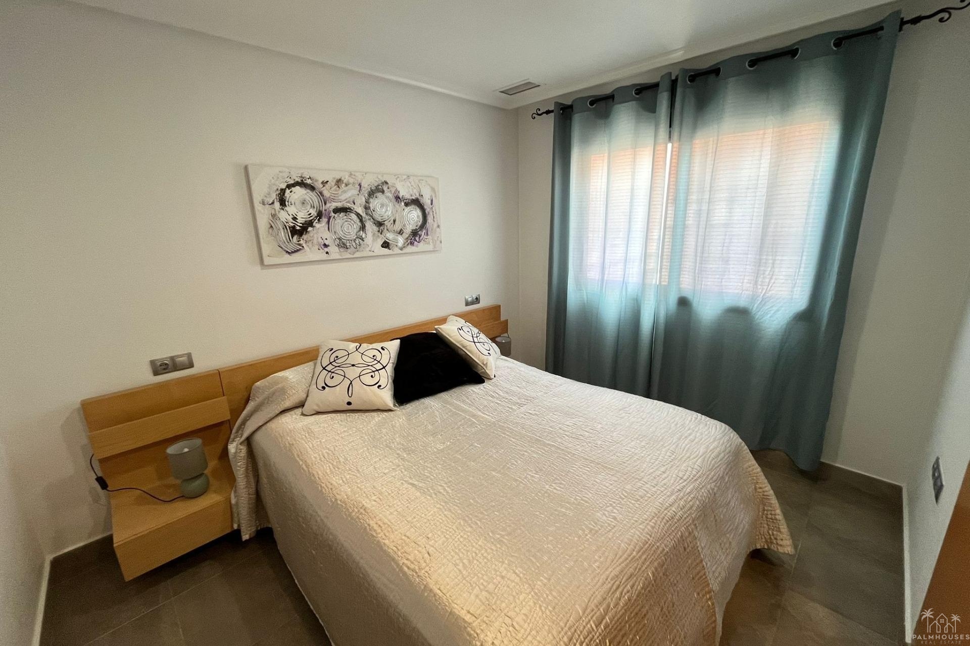 Revente - Apartment - Torrevieja - La Mata