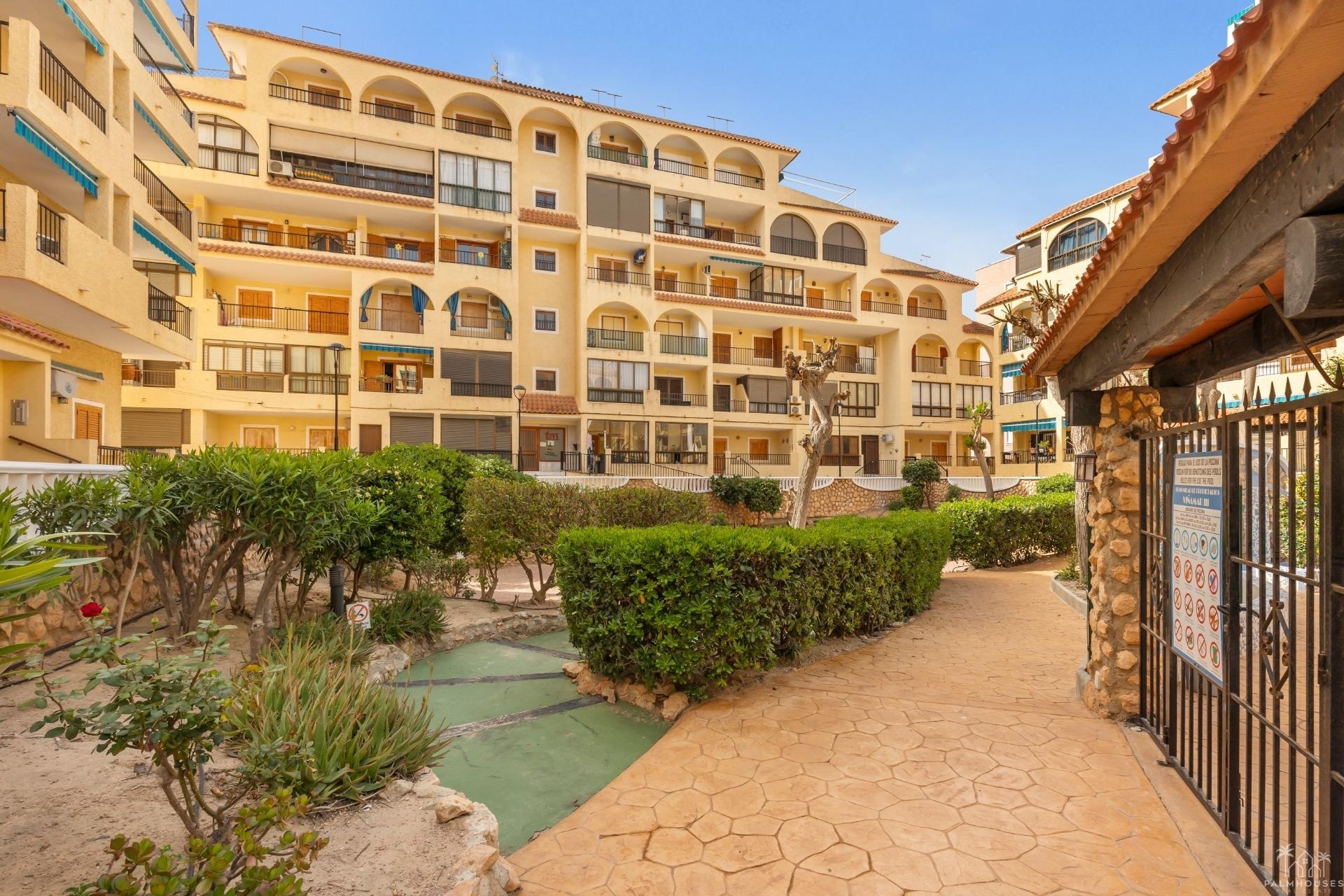 Revente - Apartment - Torrevieja - La Mata
