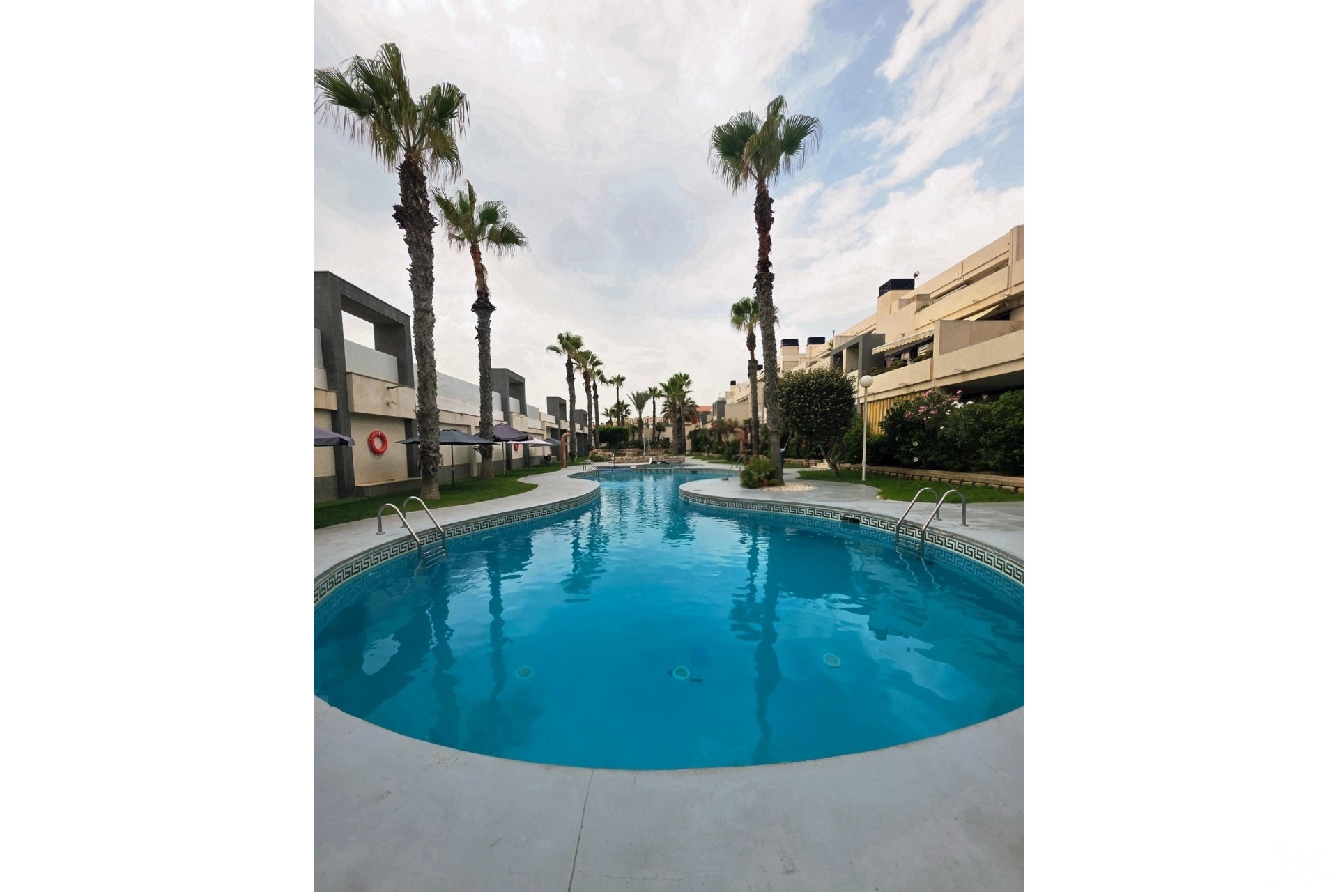 Revente - Apartment - Torrevieja - La Mata