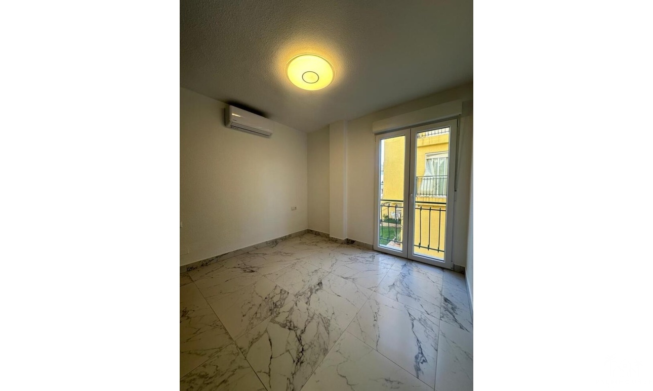 Revente - Apartment - Torrevieja - La Veleta