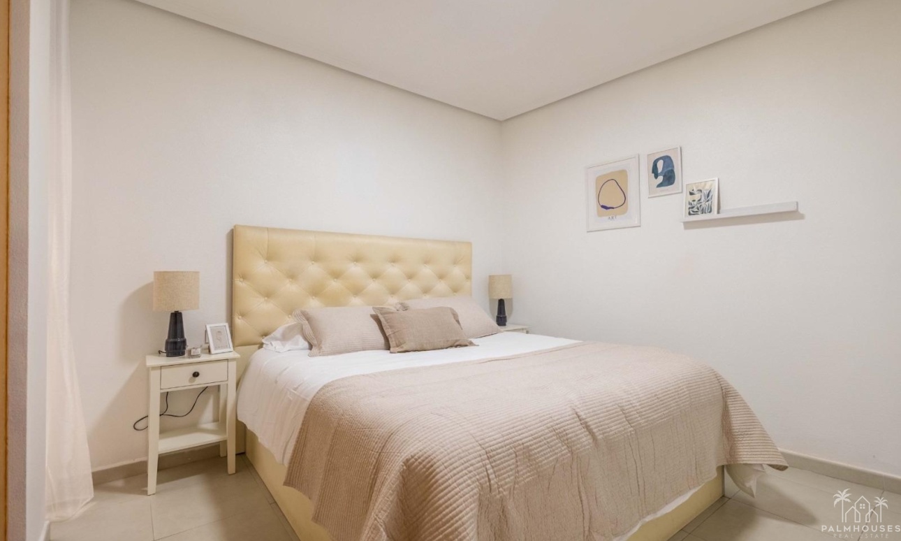 Revente - Apartment - Torrevieja - Las Calas