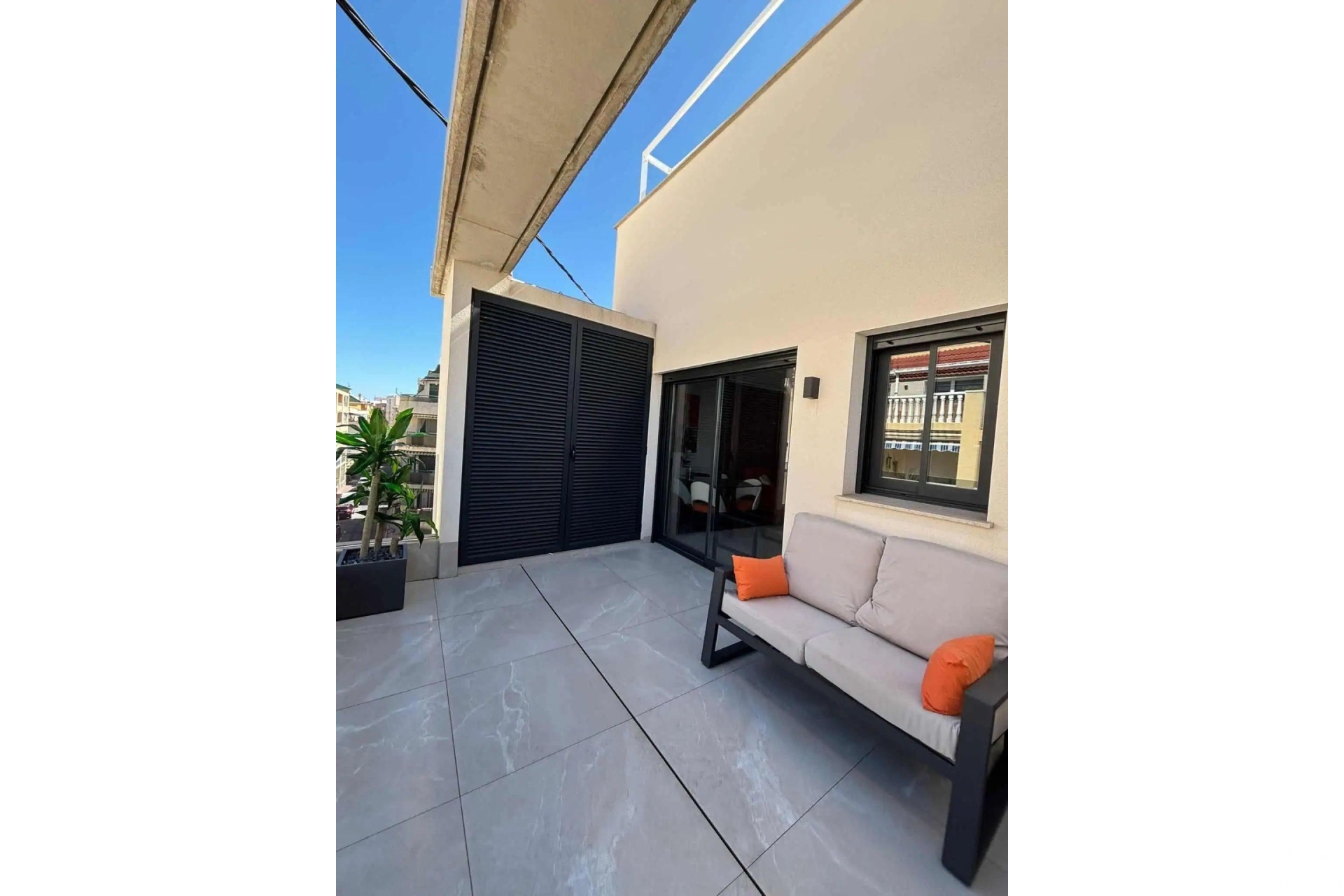 Revente - Apartment - Torrevieja - Las Piscinas Naturales