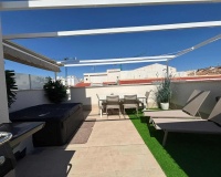 Revente - Apartment - Torrevieja - Las Piscinas Naturales