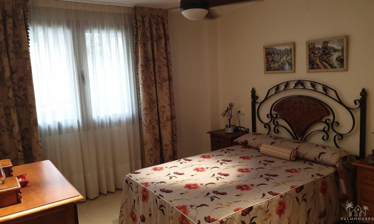 Revente - Apartment - Torrevieja - Las Piscinas Naturales