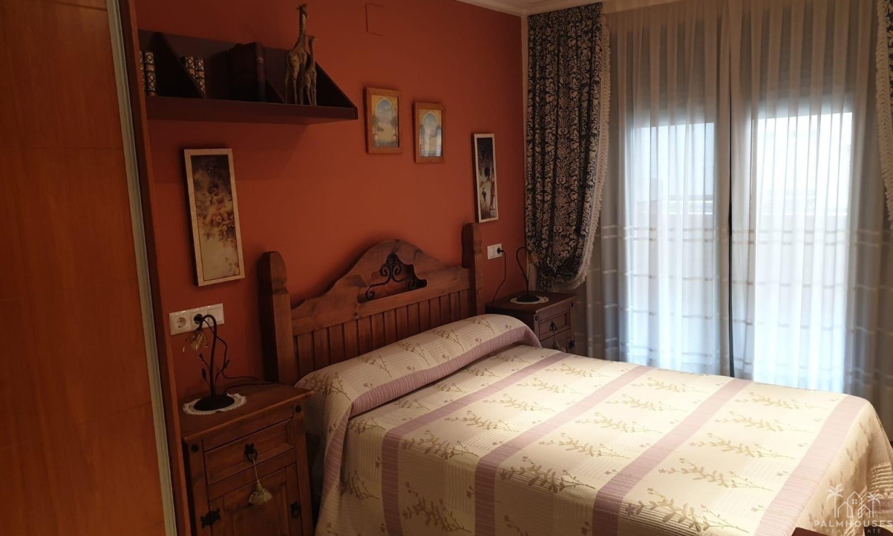 Revente - Apartment - Torrevieja - Las Piscinas Naturales