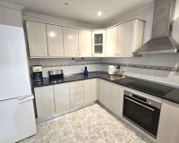 Revente - Apartment - Torrevieja - Las Piscinas Naturales