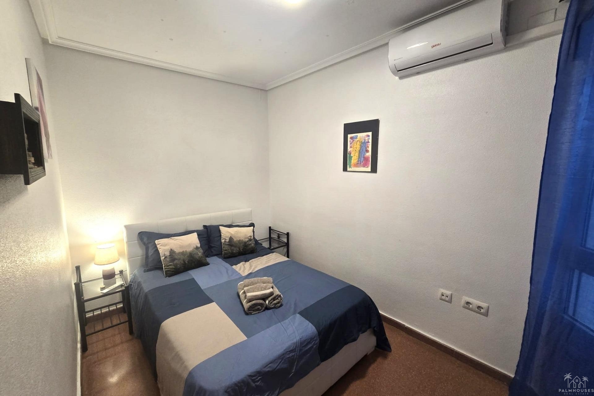 Revente - Apartment - Torrevieja - Las Piscinas Naturales