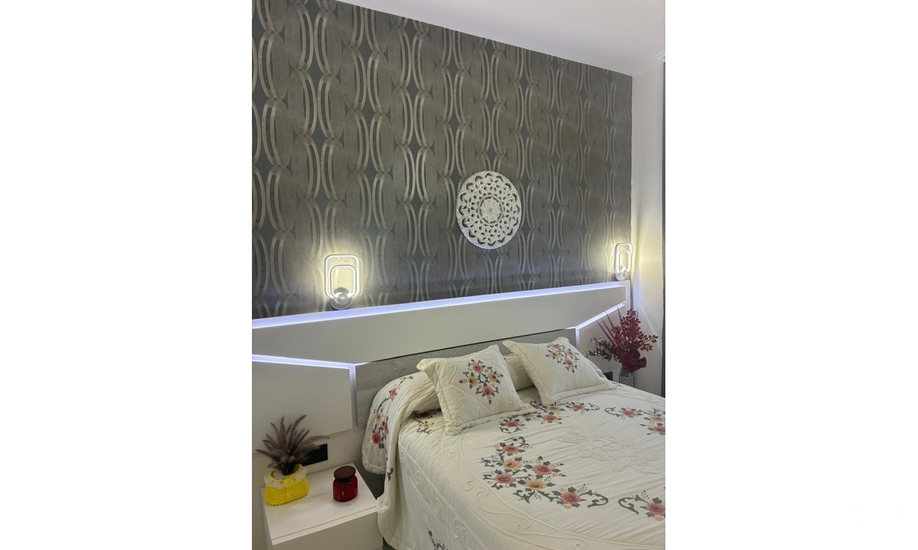 Revente - Apartment - Torrevieja - Los Balcones