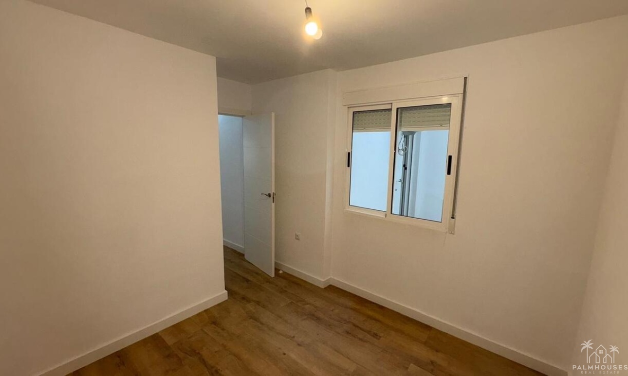 Revente - Apartment - Torrevieja - Parque de las Naciones