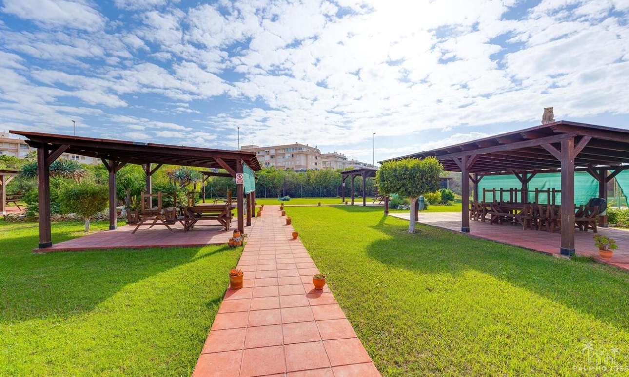 Revente - Apartment - Torrevieja - Parque de las Naciones
