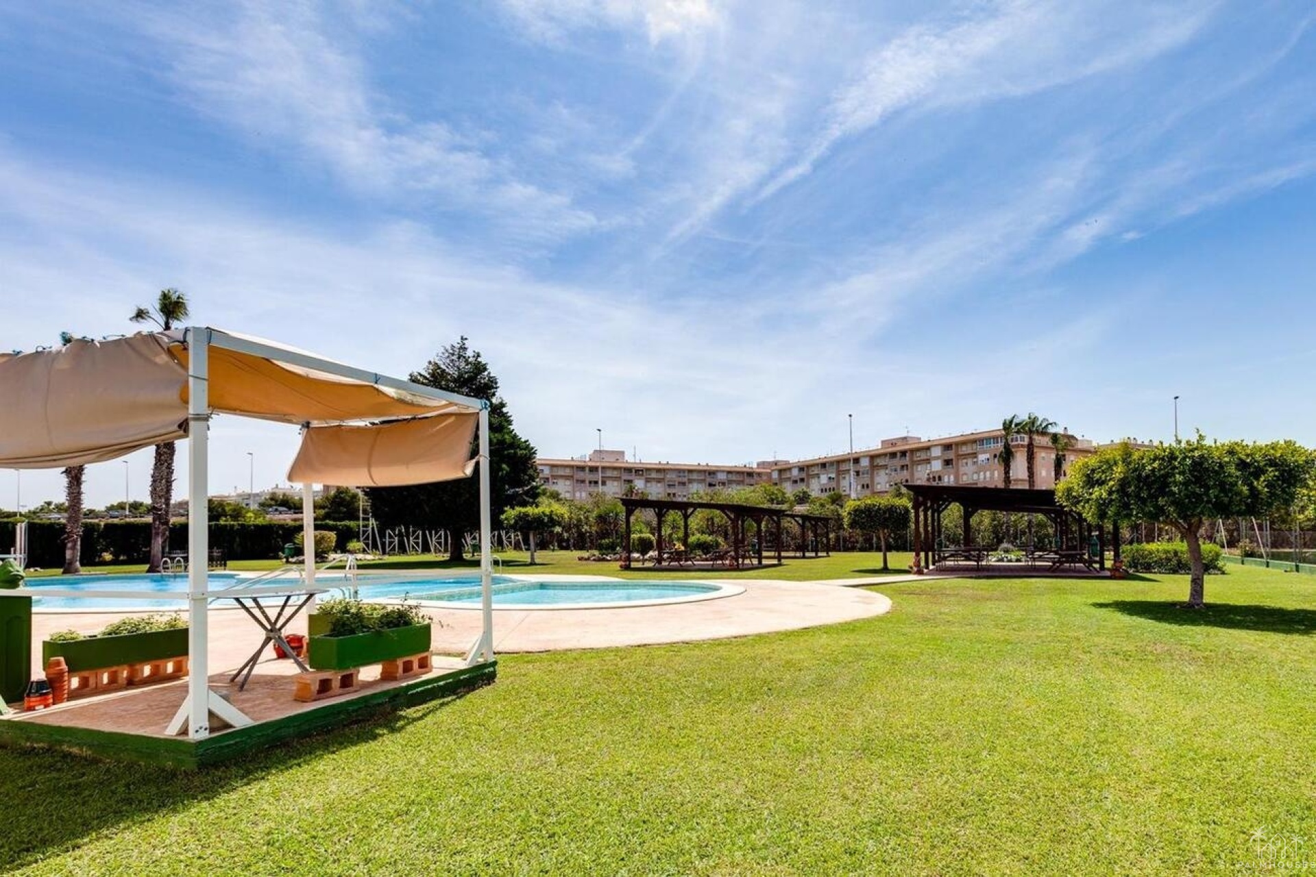 Revente - Apartment - Torrevieja - Parque de las Naciones