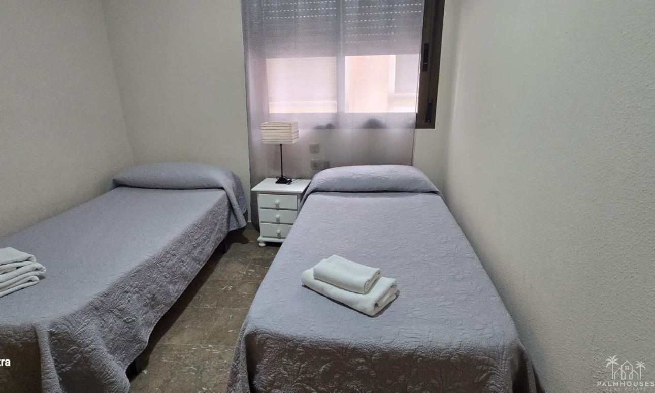 Revente - Apartment - Torrevieja - Parque de las Naciones