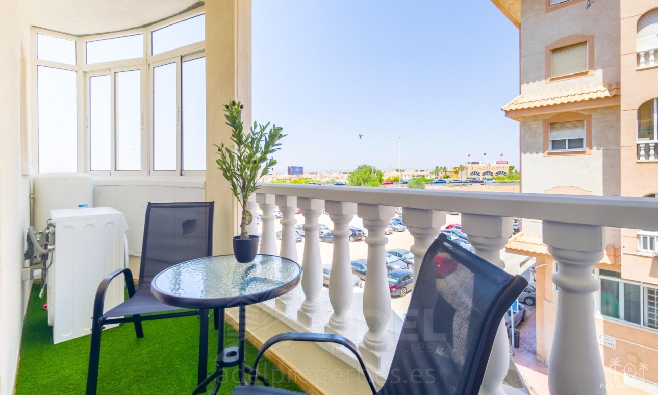Revente - Apartment - Torrevieja - Parque de las Naciones