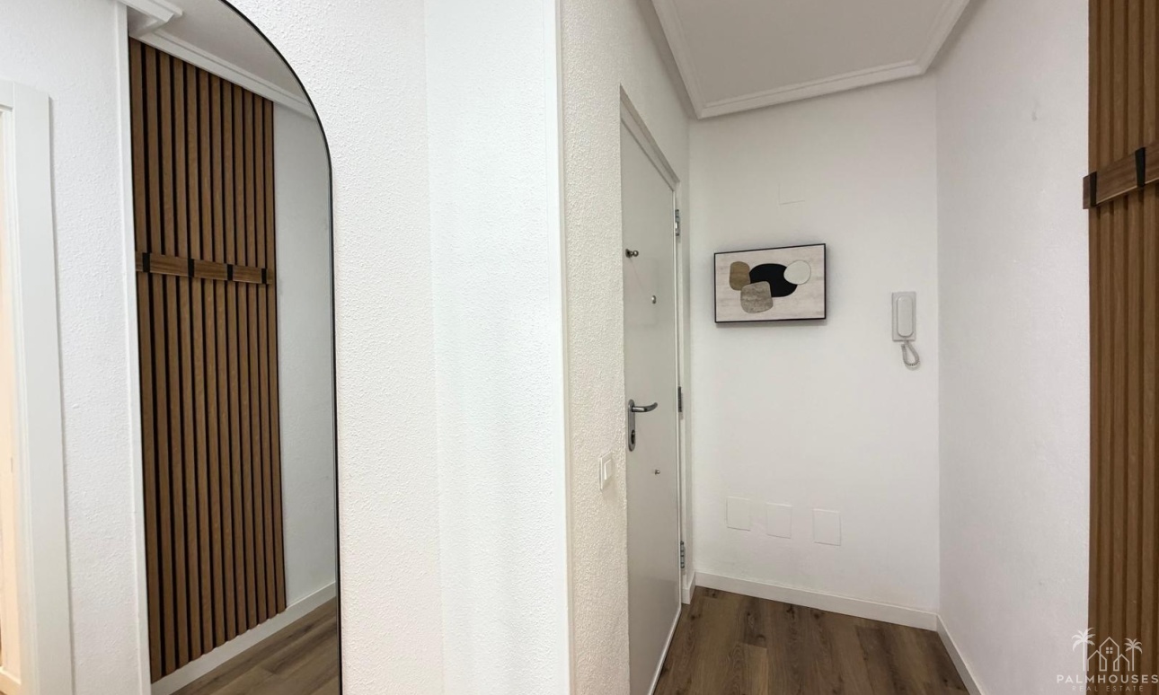 Revente - Apartment - Torrevieja - Parque de las Naciones