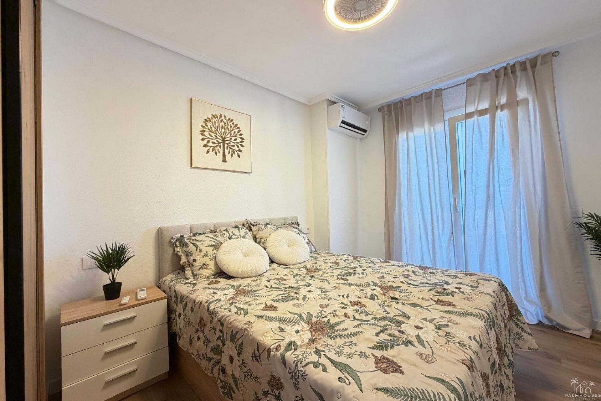 Revente - Apartment - Torrevieja - Parque de las Naciones