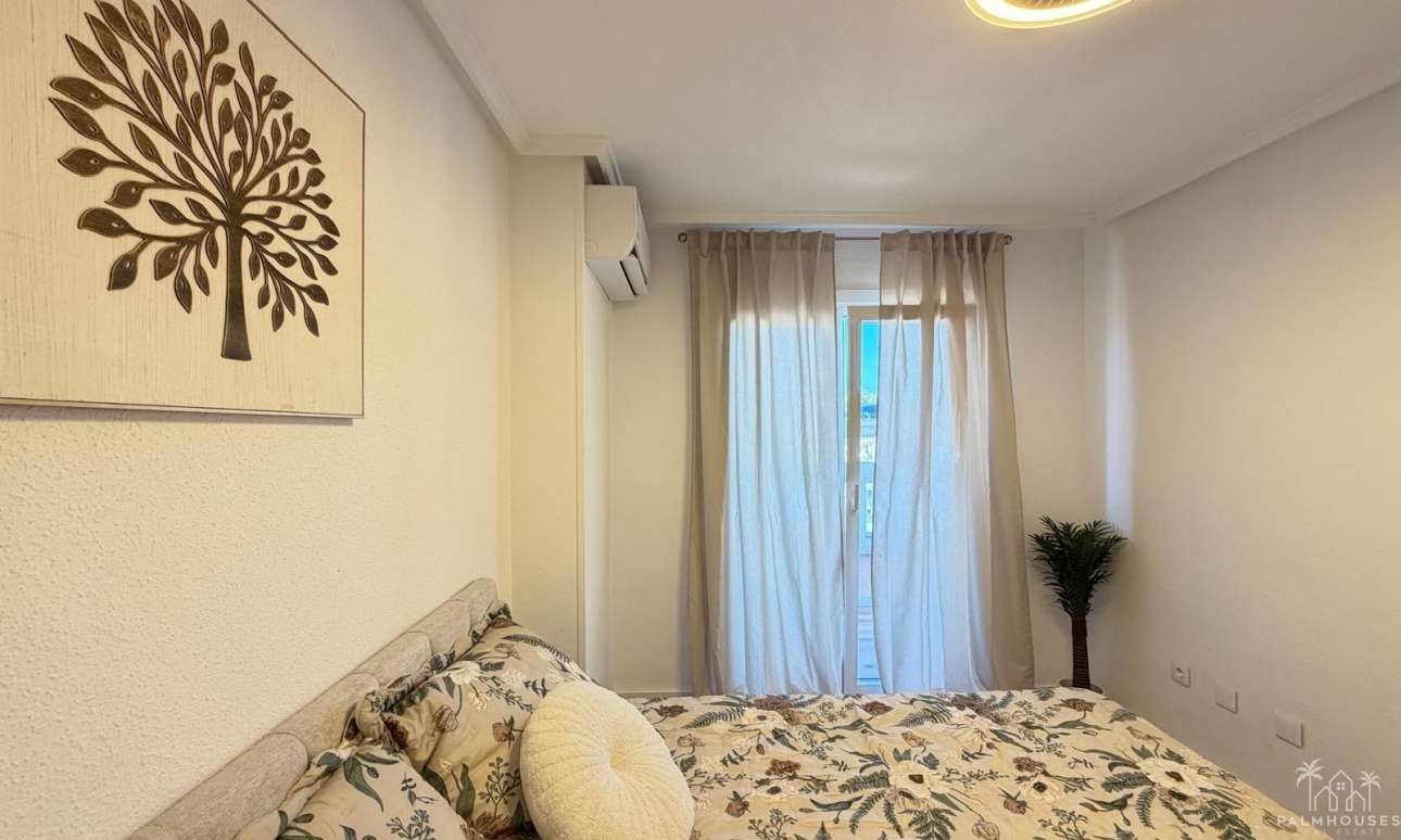 Revente - Apartment - Torrevieja - Parque de las Naciones