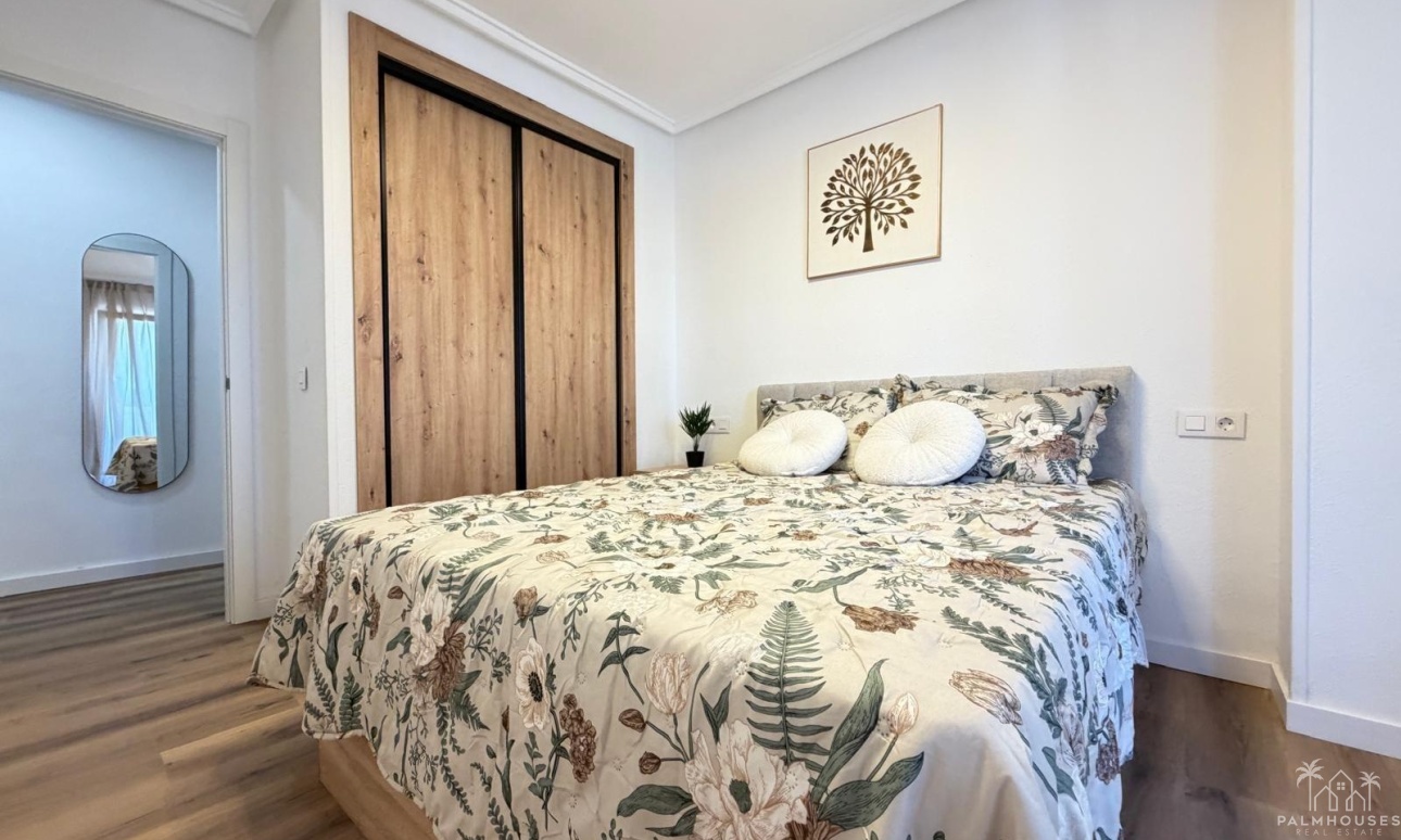 Revente - Apartment - Torrevieja - Parque de las Naciones