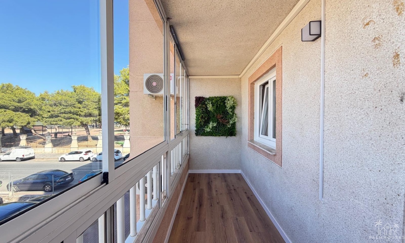 Revente - Apartment - Torrevieja - Parque de las Naciones