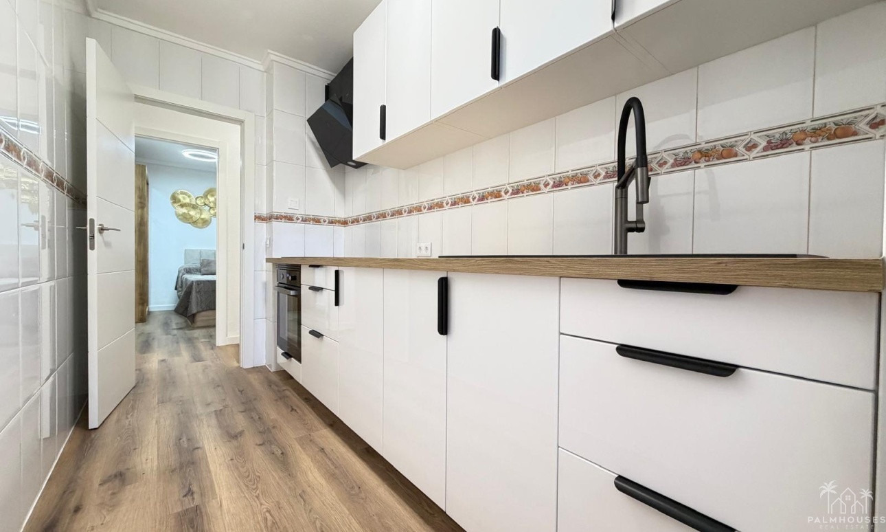Revente - Apartment - Torrevieja - Parque de las Naciones