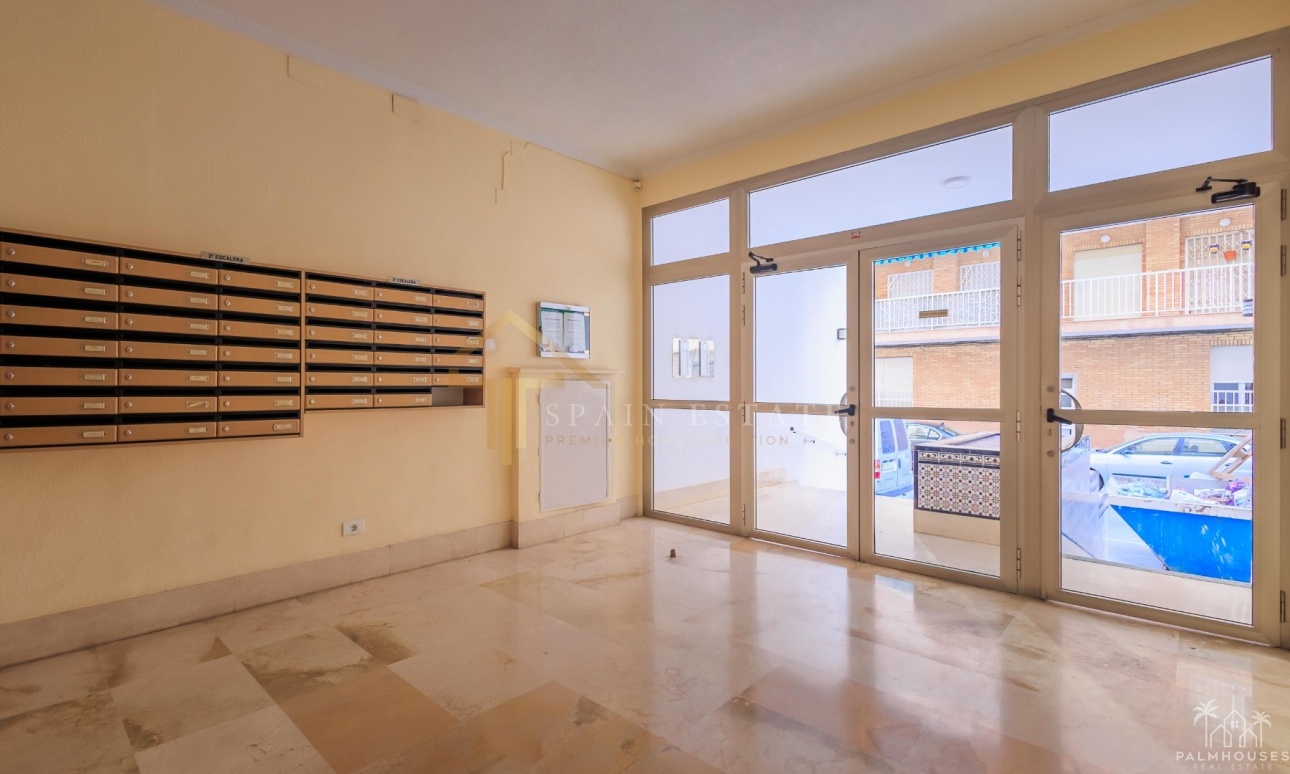 Revente - Apartment - Torrevieja - Paseo maritimo