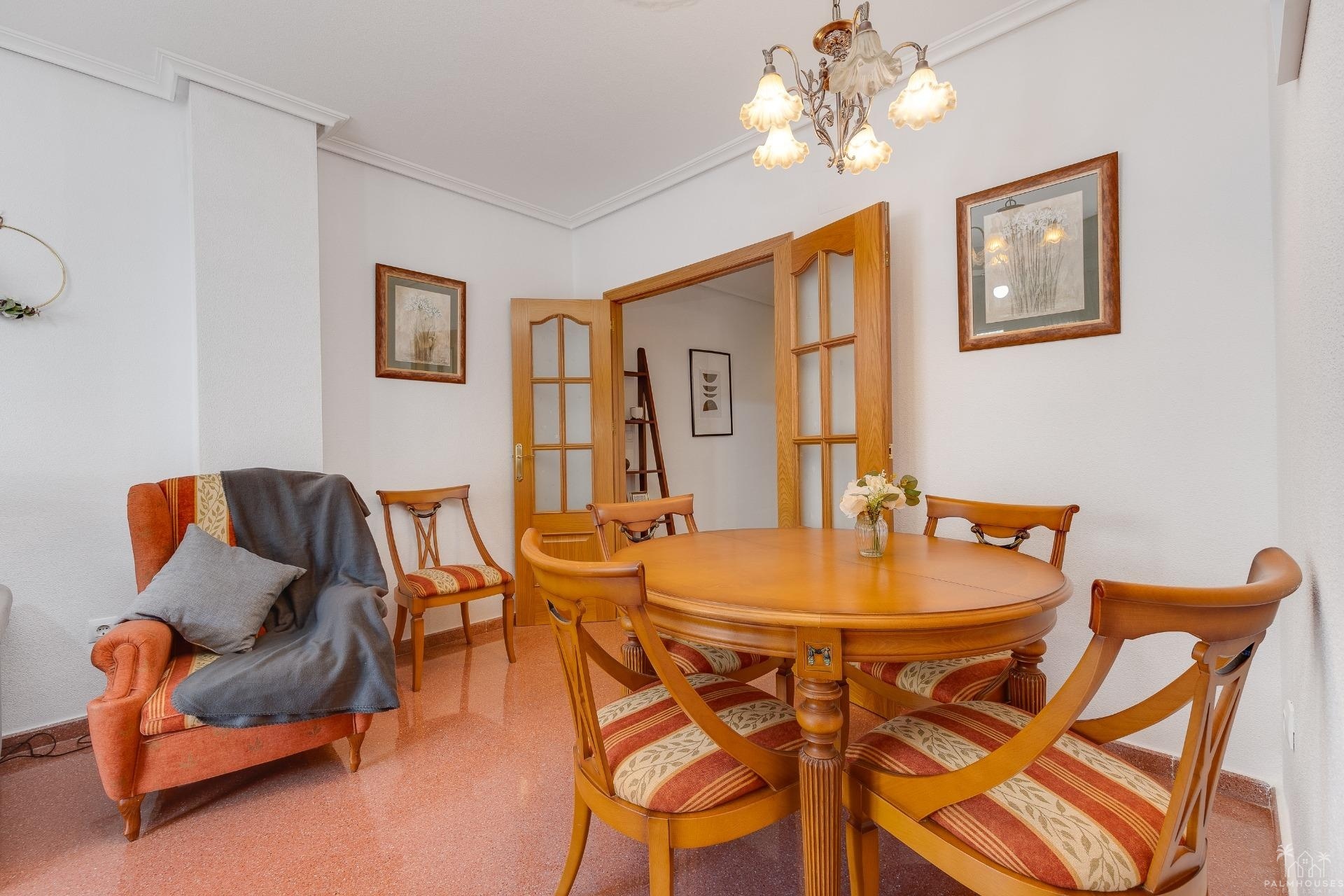 Revente - Apartment - Torrevieja - Paseo maritimo