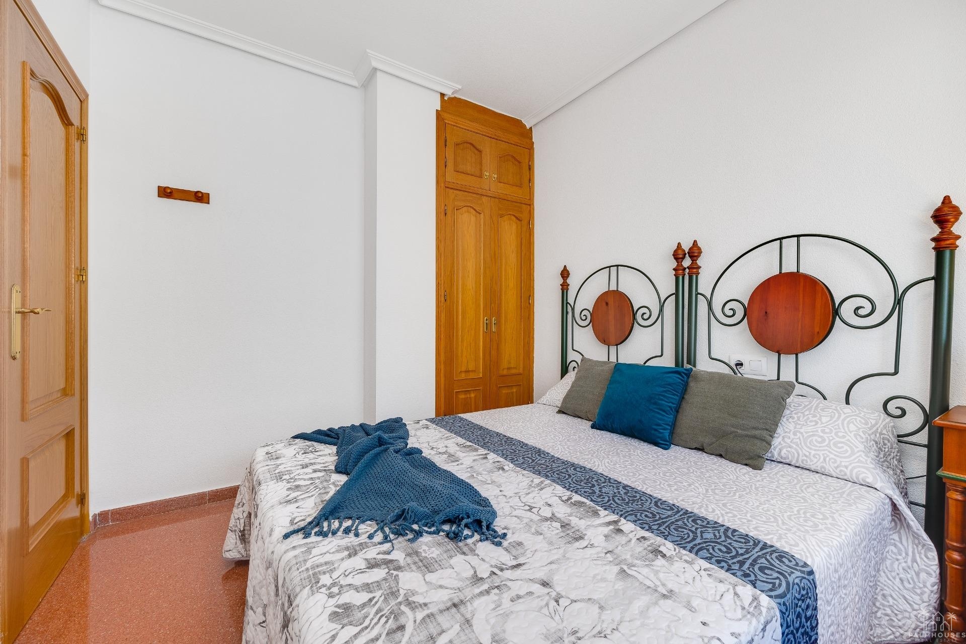 Revente - Apartment - Torrevieja - Paseo maritimo
